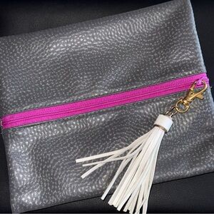 Makeup Junkie Bag - size small